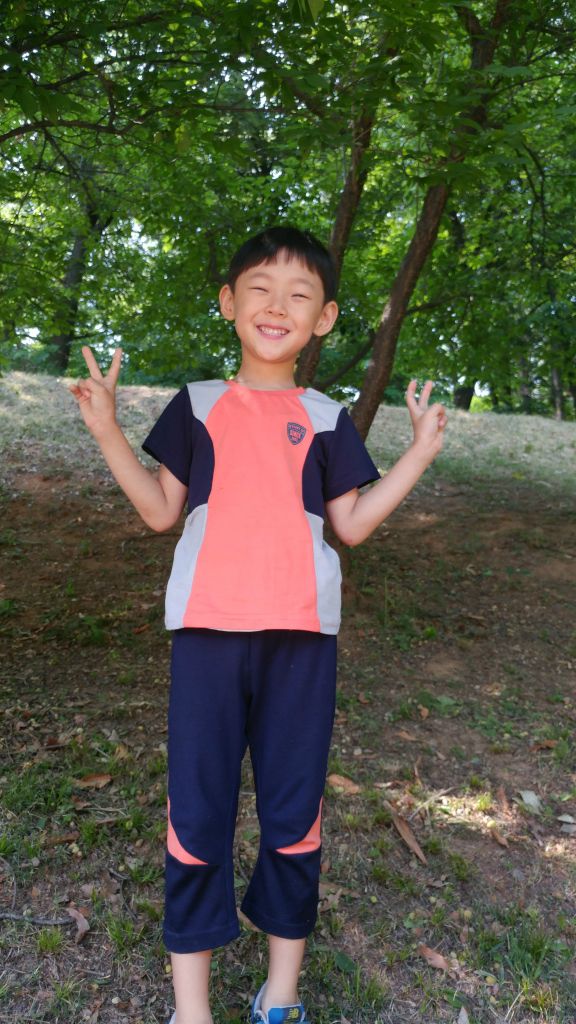 진짜 해맑다. 사내 아이가...